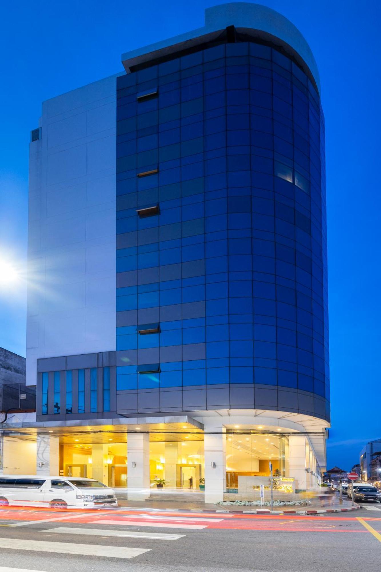 New Season Hotel Hatjaj Kültér fotó