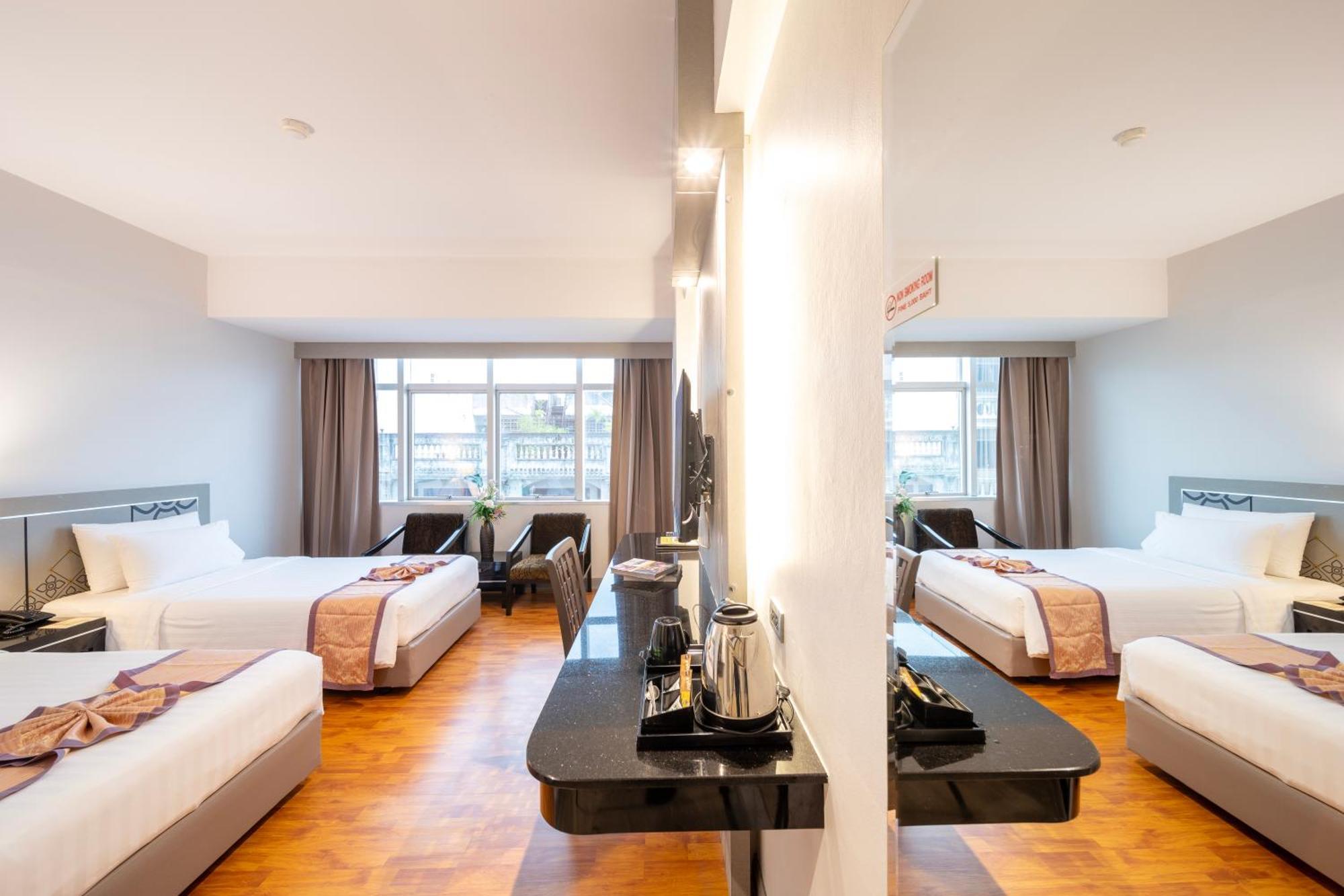New Season Hotel Hatjaj Kültér fotó