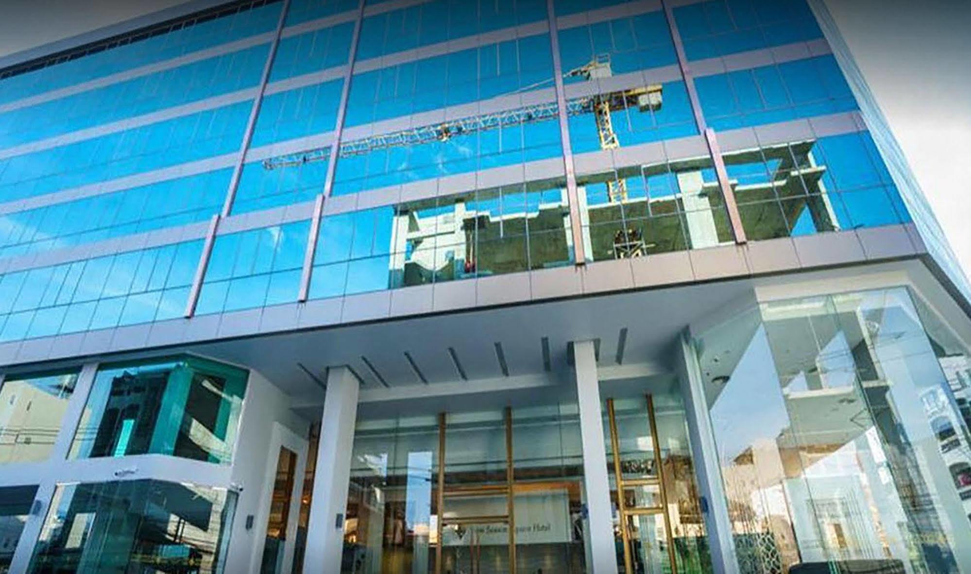 New Season Hotel Hatjaj Kültér fotó